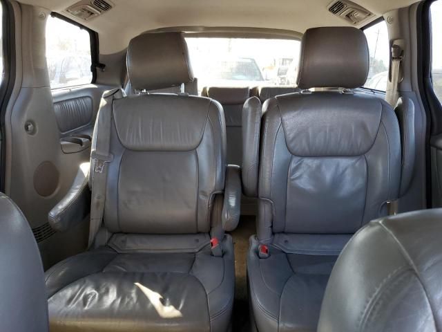 2008 Toyota Sienna XLE