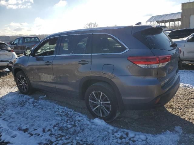 2018 Toyota Highlander SE