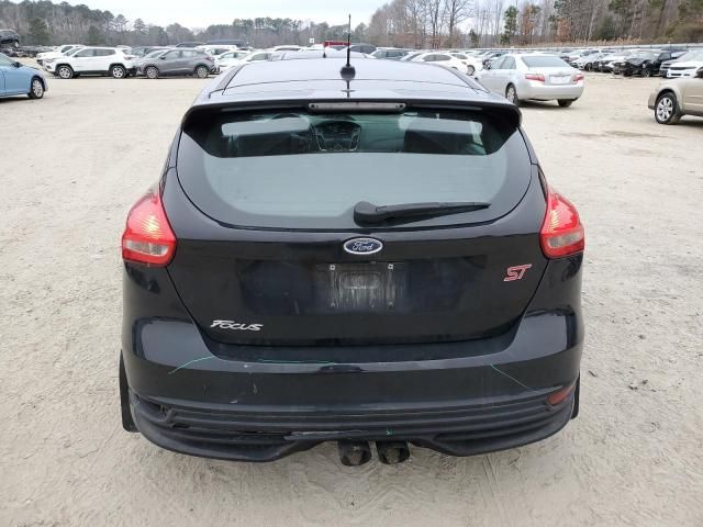 2018 Ford Focus ST