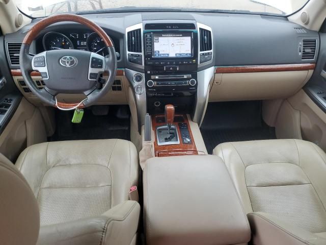 2013 Toyota Land Cruiser