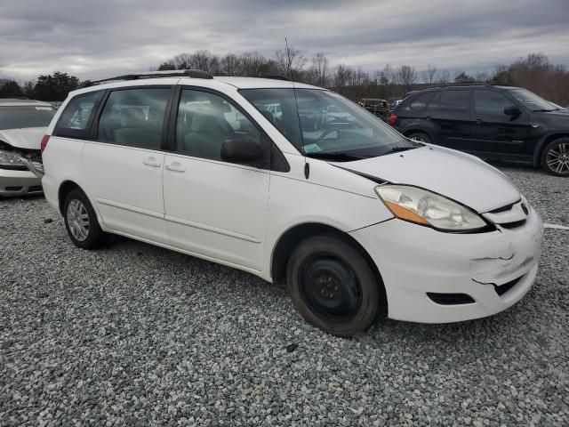 2007 Toyota Sienna CE