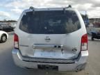 2005 Nissan Pathfinder LE