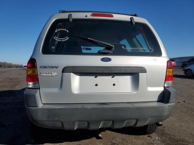 2004 Ford Escape XLS