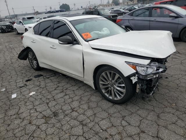 2018 Infiniti Q50 Luxe