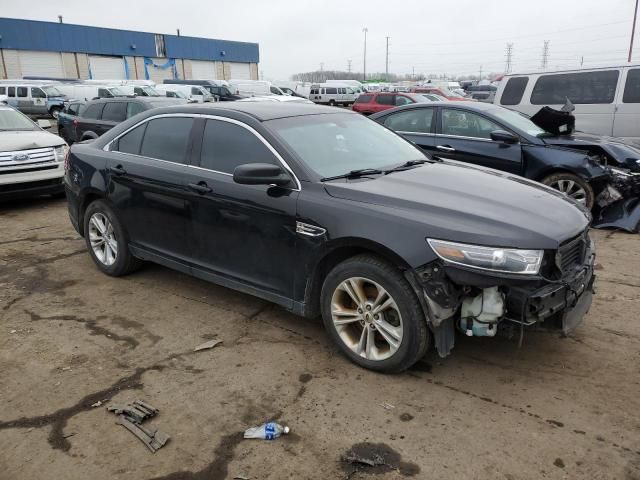 2018 Ford Taurus SE