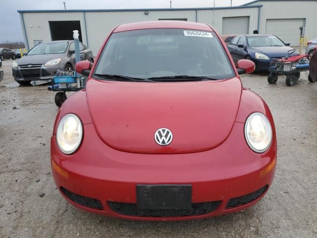 2010 Volkswagen New Beetle