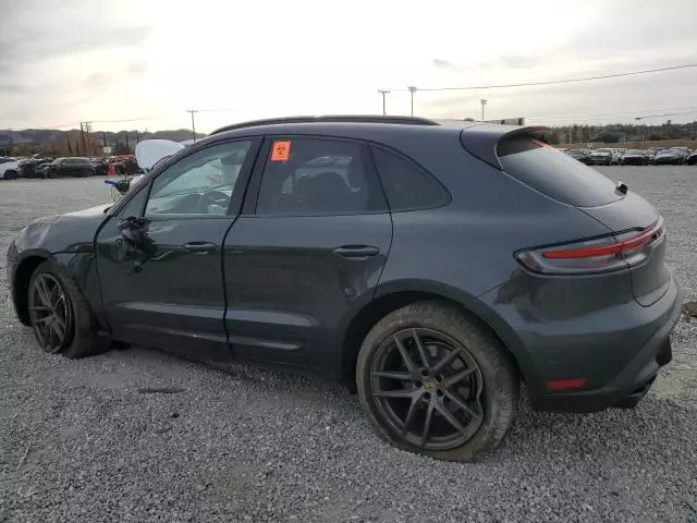 2023 Porsche Macan Base