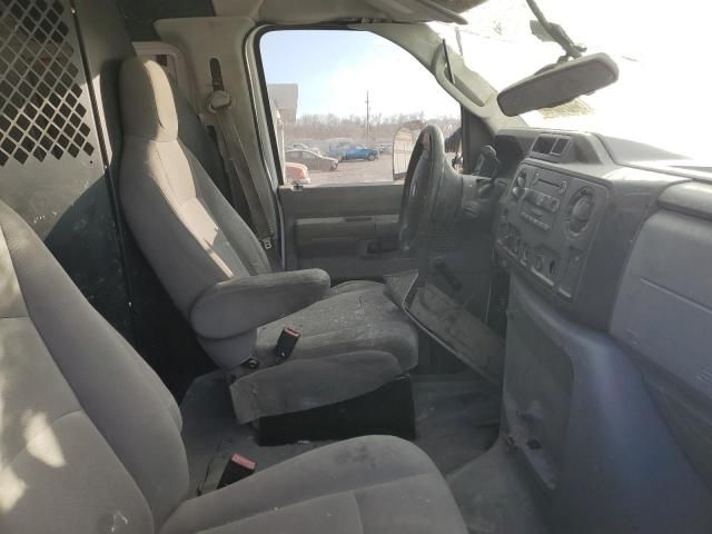 2012 Ford Econoline E350 Super Duty Van