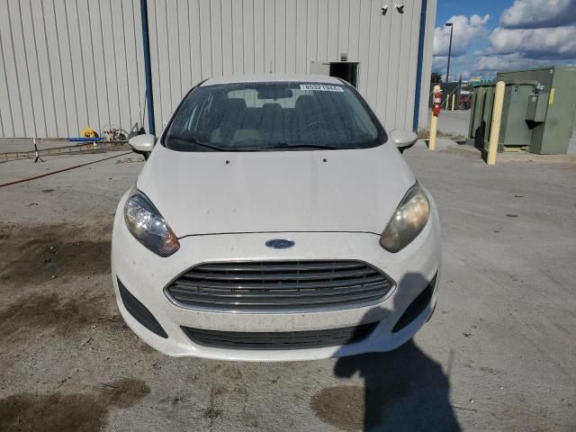 2016 Ford Fiesta SE