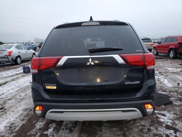 2019 Mitsubishi Outlander SE