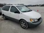 2000 Toyota Sienna CE