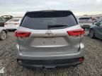 2017 Toyota Highlander SE