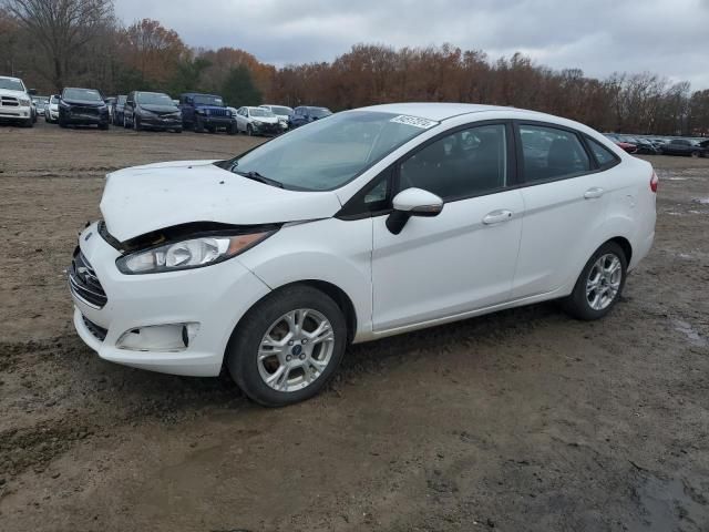 2015 Ford Fiesta SE