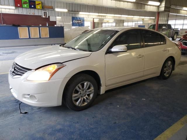 2010 Nissan Altima Base