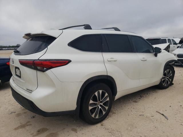 2020 Toyota Highlander XLE