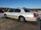 2005 Lincoln Town Car Signature Limited