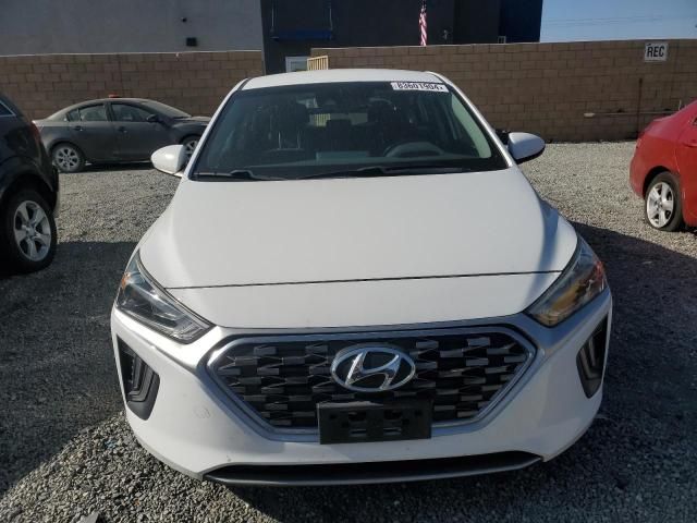 2020 Hyundai Ioniq SE