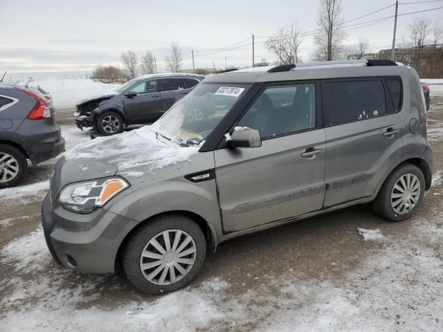 2011 KIA Soul +