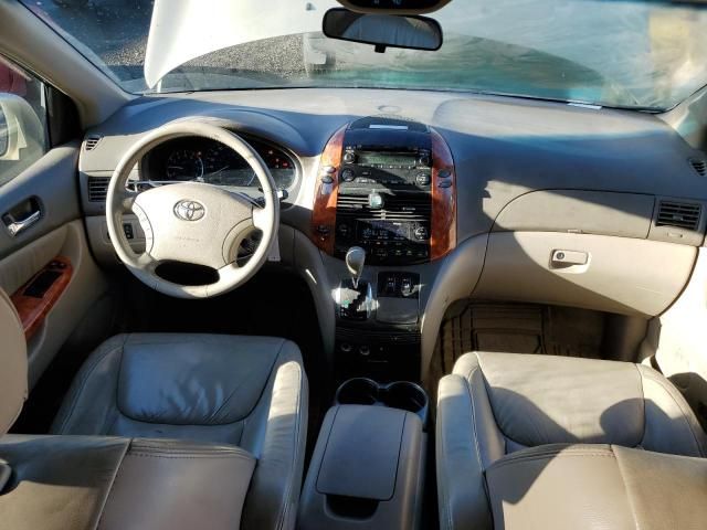 2007 Toyota Sienna XLE