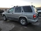 2001 Nissan Pathfinder LE