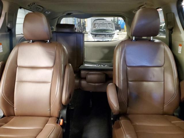 2018 Toyota Sienna XLE