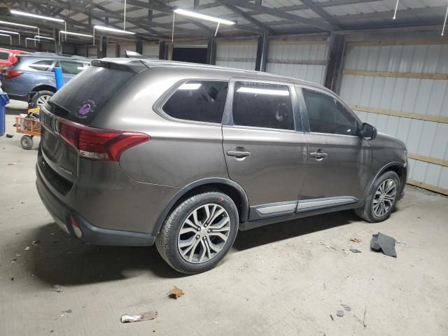 2017 Mitsubishi Outlander ES