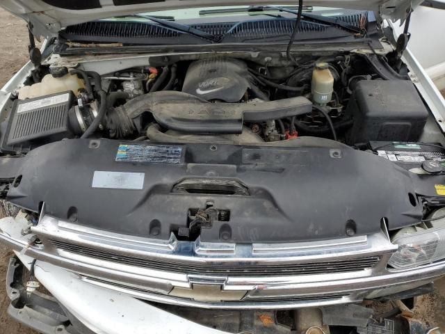 2002 Chevrolet Suburban K1500