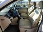 2010 Volkswagen Routan SE