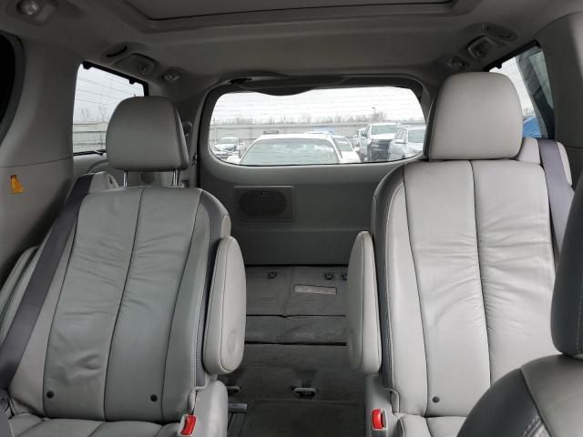 2011 Toyota Sienna XLE