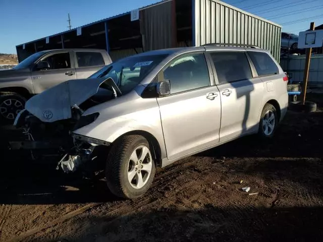 2011 Toyota Sienna LE