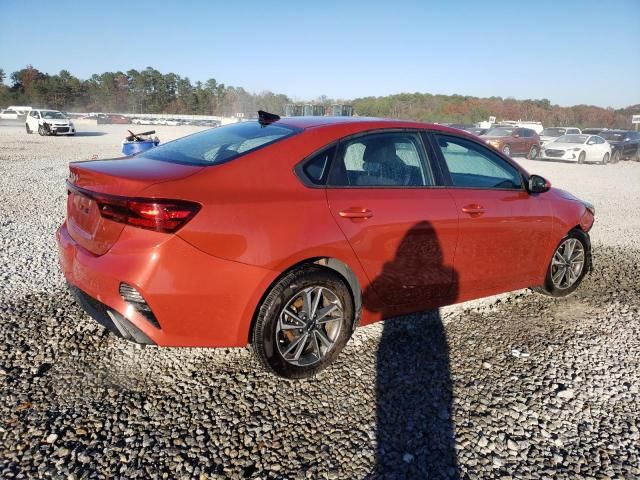 2023 KIA Forte LX