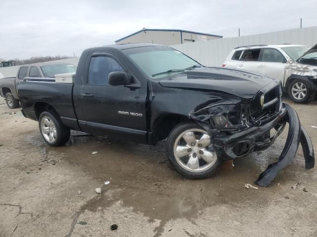 2004 Dodge RAM 1500 ST