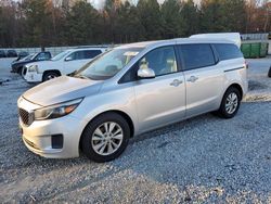 KIA Vehiculos salvage en venta: 2017 KIA Sedona LX