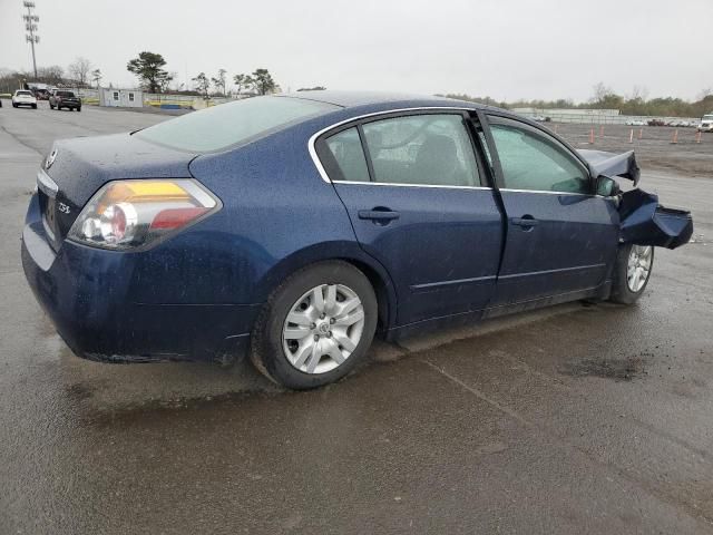 2010 Nissan Altima Base