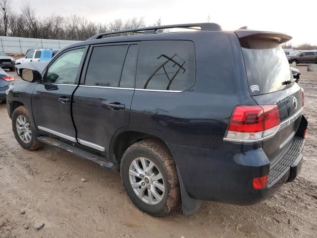 2018 Toyota Land Cruiser