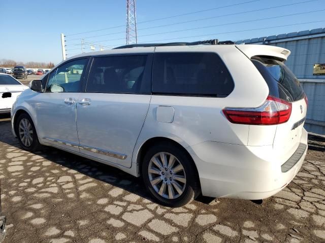 2016 Toyota Sienna XLE