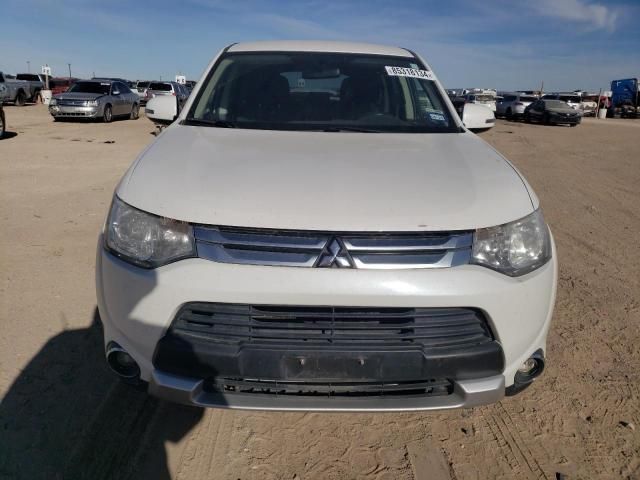 2015 Mitsubishi Outlander SE