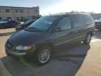 2000 Chrysler Town & Country Limited