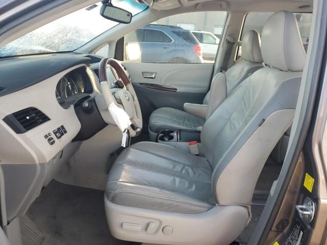 2011 Toyota Sienna XLE