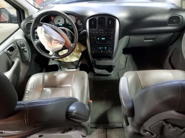 2005 Chrysler Town & Country Touring