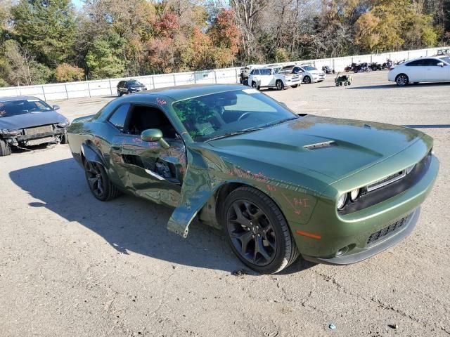 2022 Dodge Challenger SXT