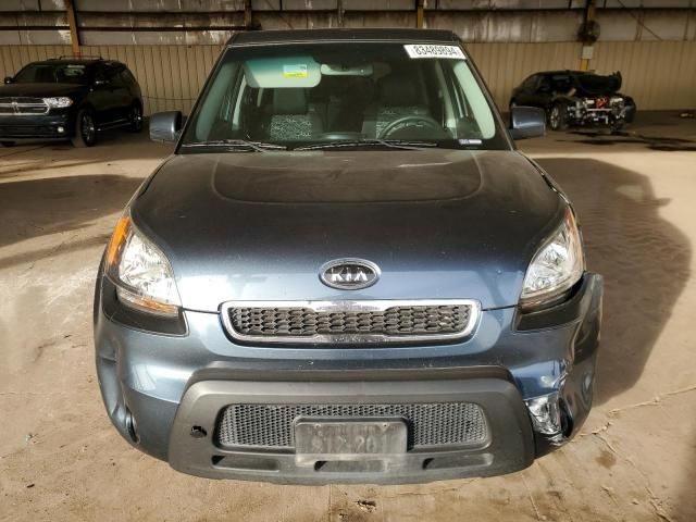 2011 KIA Soul +