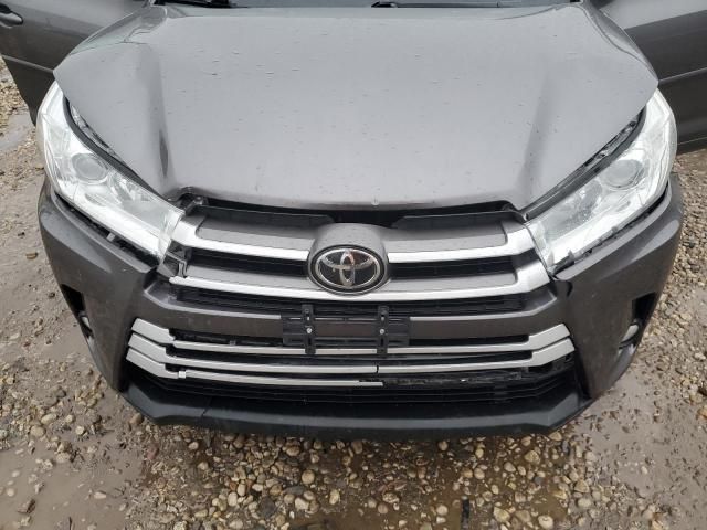 2018 Toyota Highlander LE