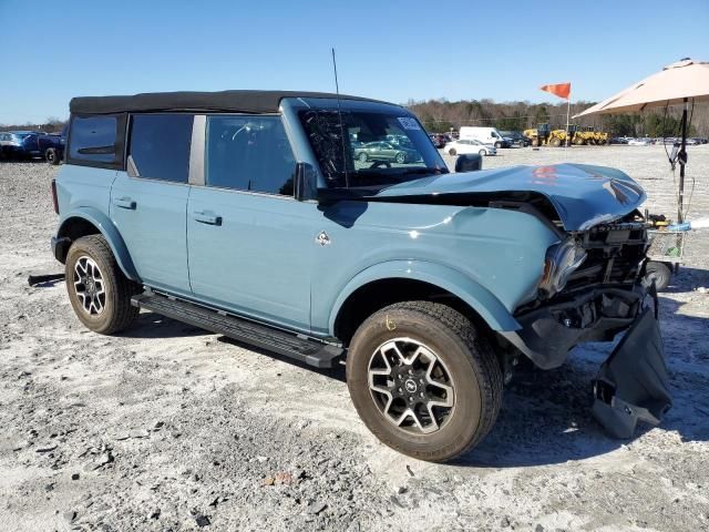 2022 Ford Bronco Base