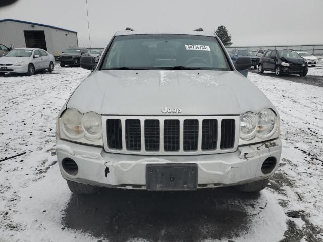 2005 Jeep Grand Cherokee Laredo