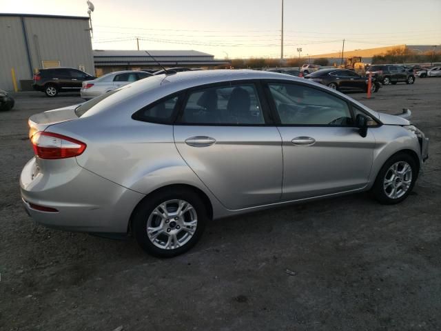 2015 Ford Fiesta SE