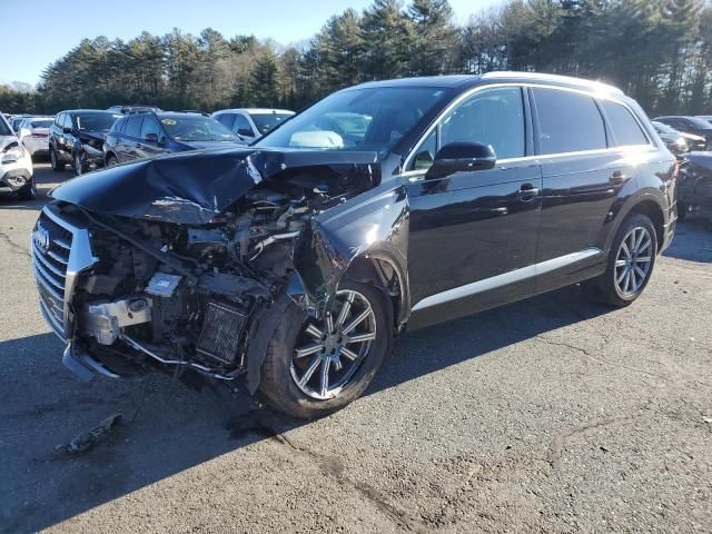 2019 Audi Q7 Premium Plus