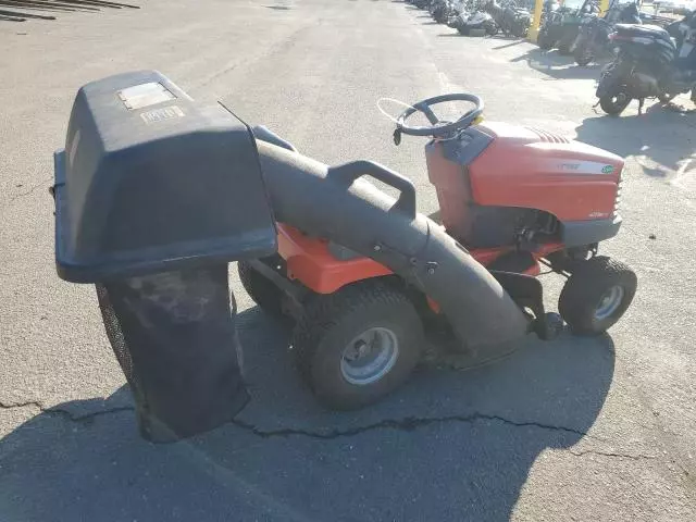 2004 John Deere MX6 Mower