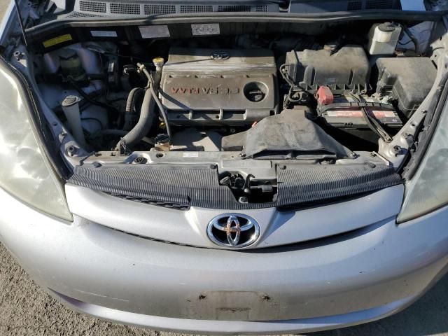 2006 Toyota Sienna LE