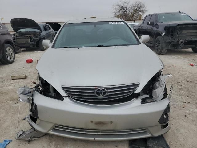 2005 Toyota Camry LE